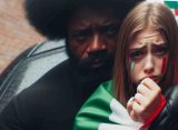 In strada coi vestiti strappati: violentata dal migrante