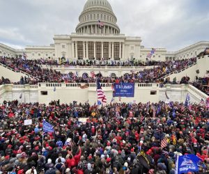 Trump torna alla Casa Bianca: è la vittoria dei Patrioti del 6 Gennaio