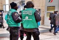 Maranza rapinano ragazzo italiano sul treno