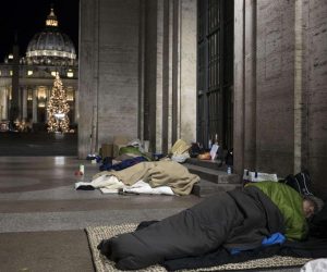 Bergoglio, la sinistra e Forza Italia vogliono liberare i criminali, Vannacci: “Pensate alle vittime”