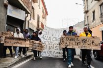 Profughi protestano: “Non siamo in Italia per lavorare” – VIDEO