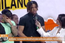 Migranti difendono gli stupri in Duomo: “Se vai li in mezzo te la cerchi” – VIDEO