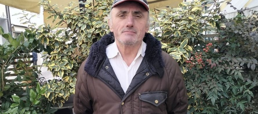 Italiano 62enne vive per strada: «Caritas non mi vuole», sono pieni di immigrati