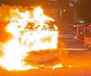 Islamici fanno saltare in aria tre autobus in contemporanea a Tel Aviv