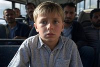 Famiglia immigrati picchia bambino locale di 6 anni – VIDEO