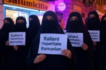 Islamici impongono Ramadan a italiani: bimbi senza merenda, salame e birra vietati