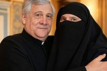 Forza Italia vuole togliere la cittadinanza ai nipoti degli italiani per darla ai musulmani