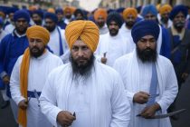 Vicenza, sindaco PD chiude le strade per ramadan e corteo Sikh