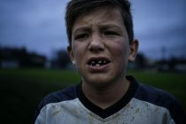 Massacrato dai maranza a 13 anni per aver difeso gli amici: gli spaccano denti e mandibola