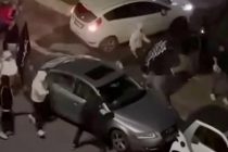 Maranza distruggono le auto e devastano i nostri quartieri: dov’è lo Stato?