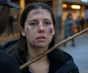 Migrant picchia a sangue una donna e la butta via in un tappeto credendola morta