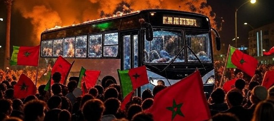 Roma, teppisti devastano bus per liberare i clandestini