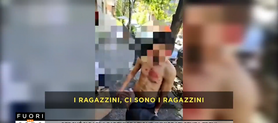 Migrante: “Italia mi fa schifo”. Poi aggredisce donna che gli risponde: “Torna a casa tua” – VIDEO