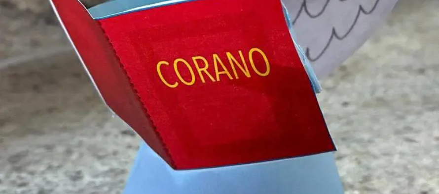 Bambini costretti a lavoretti islamici per fine anno scolastico: angioletto legge il Corano