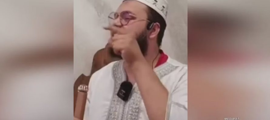 Imam vuole vietare le minigonne in Italia: è contro l’islam – VIDEO
