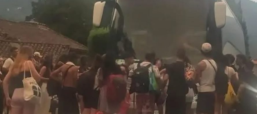 Maranza assaltano il lago, caos e disordini come a Peschiera: auto vandalizzate