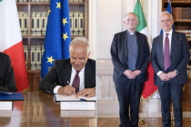 Piantedosi firma accordo con Zuppi per accogliere più immigrati
