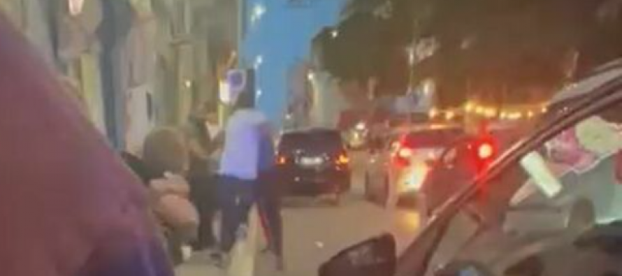 Immigrati sfasciano auto e picchiano carabinieri: liberi