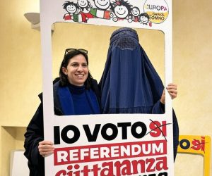 Stupro bambina di 12 anni: migranti le hanno intimato di convertirsi all’Islam dopo la violenza