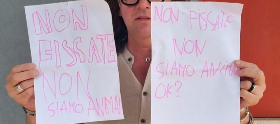 Stuprata da immigrati, l’ex prete che ne ospita centinaia li difende: “si sentono etichettati”