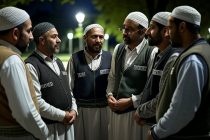 Sgozzato in strada: arrestati 5 immigrati pakistani