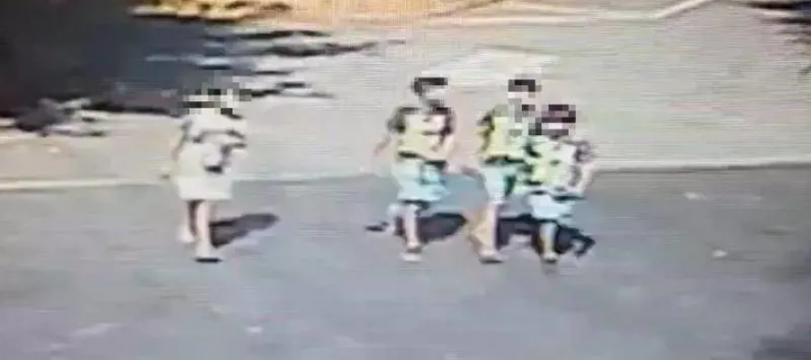 Rom che hanno ucciso Cecilia razziano quartiere da un anno: “Ci rubano tutto e non possiamo fare niente”