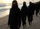 Sfilata di moda in burkini a Marina di Massa organizzata dalla sinistra