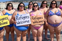 Islamici invadono Trieste e vengono accolti da attiviste pro clandestini – VIDEO