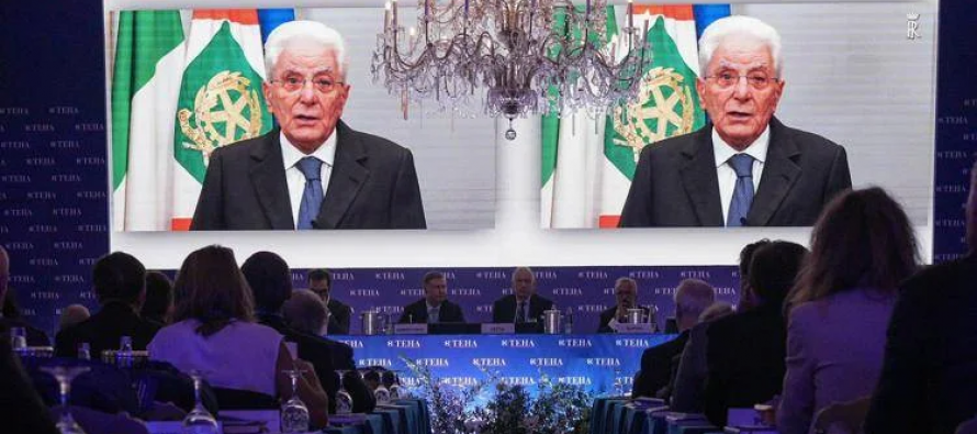 Il delirio del Grande Fratello Mattarella a Cernobbio