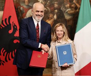 Tornano anche in Albania per stuprare le italiane
