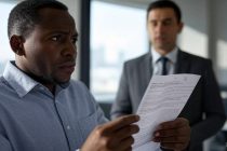 Imprese pagheranno 100mila euro per assumere immigrati al posto americani