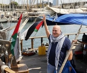 Invece del blocco navale le nostre navi militari scortano la Flottilla di Hamas