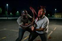 Maghrebini assaltano Luino, armati di machete accoltellano ragazzi italiani