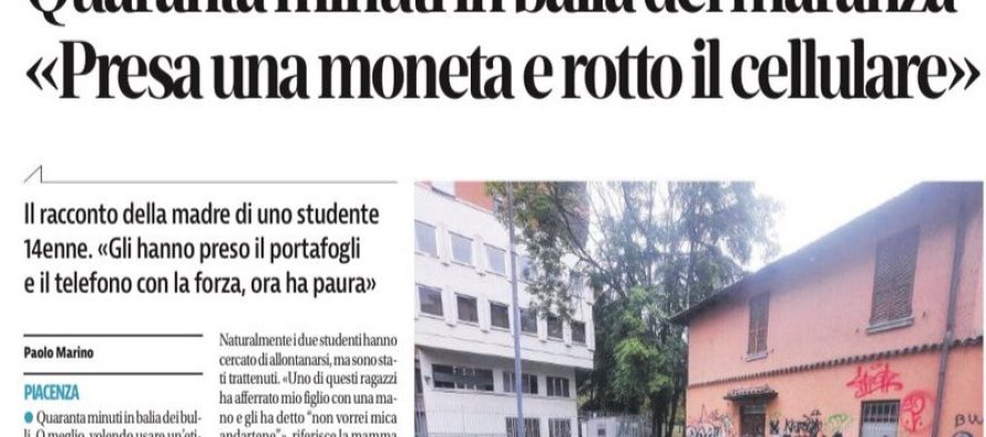 Nordafricani circondano e perquisiscono ragazzini italiani: 40 minuti prigionieri degli immigrati