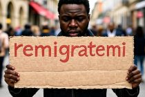 Migrante pentito: “Stavo Meglio in Africa, Remigratemi!” – VIDEO