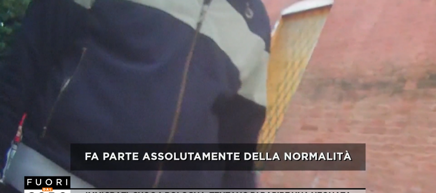 Bologna fuori controllo: immigrati si prendono i bambini