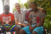 Prete apre centro accoglienza per fare sesso coi migranti