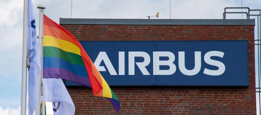 Airbus richiama migliaia di aerei: grazie quote nere, arcobaleno e rosa!