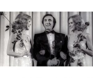 Le gemelle Kessler se ne vanno insieme