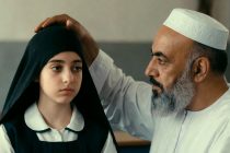 Studentessa si getta da finestra scuola: padre islamico la obbligava al velo