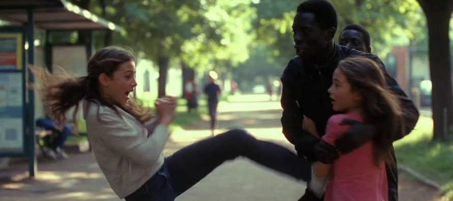 Treviso, 14enne trascinata in un parco da africano: amica la salva da uno stupro