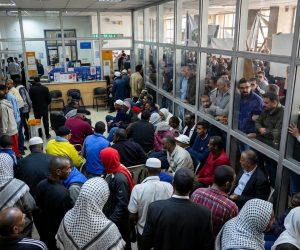 Crosetto riempie gli ospedali di islamici: 10% italiani non si cura, attese lunghe