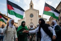 L’allarme di 007 e procure: “Hamas tra noi, migliaia immigrati pronti a colpire”