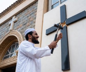 Attacco islamico: 13 chiese italiane diventano moschee