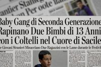 Ancora razzismo contro italiani: circondati da maranza armati di coltelli