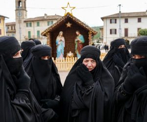 Attacco al Natale: Presepe Vandalizzato a Monfalcone