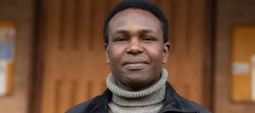 Prete difende maranza che hanno assalito poliziotti a colpi di mannaia: “Nessuno ascolta il loro disagio”