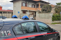 Lonate Pozzolo: carabinieri proteggono la villa dell’eroe dalla vendetta dei Rom