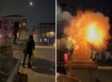 Maranza sfregiano con un petardo la statua del Ponte dei Leoni – VIDEO