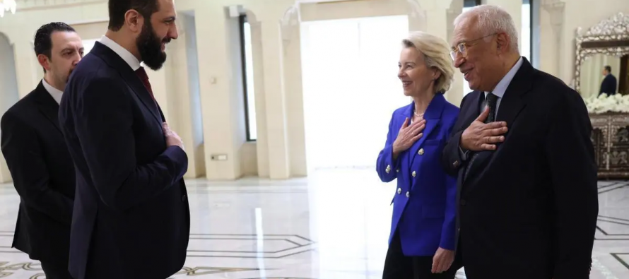 Siria, governo islamista alleato UE libera 50mila terroristi di ISIS